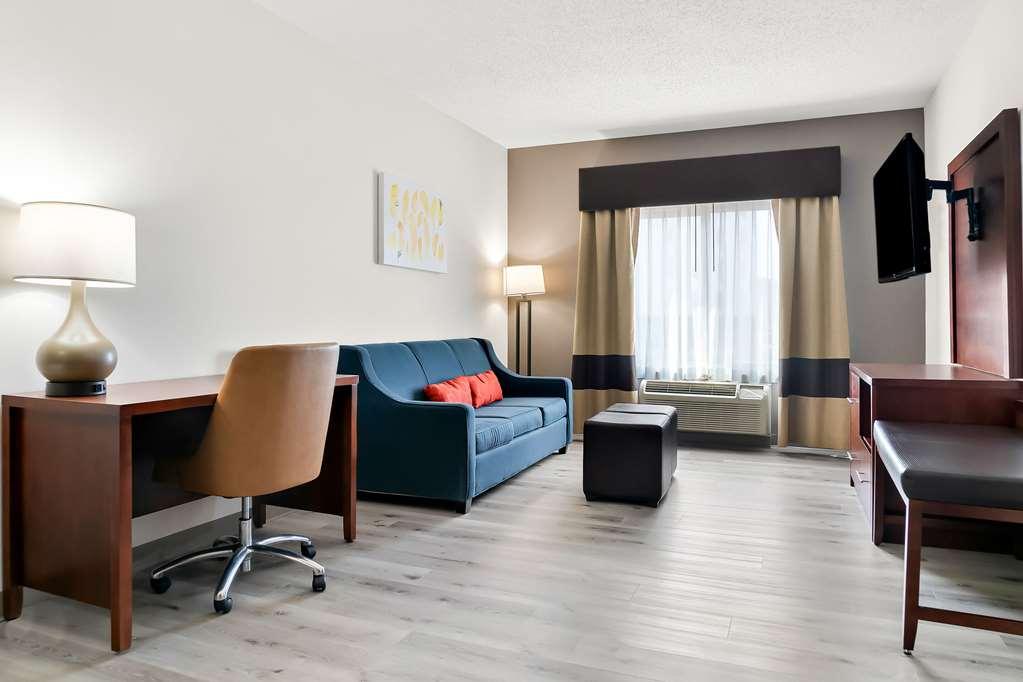 Comfort Suites Southfield-Detroit Chambre photo